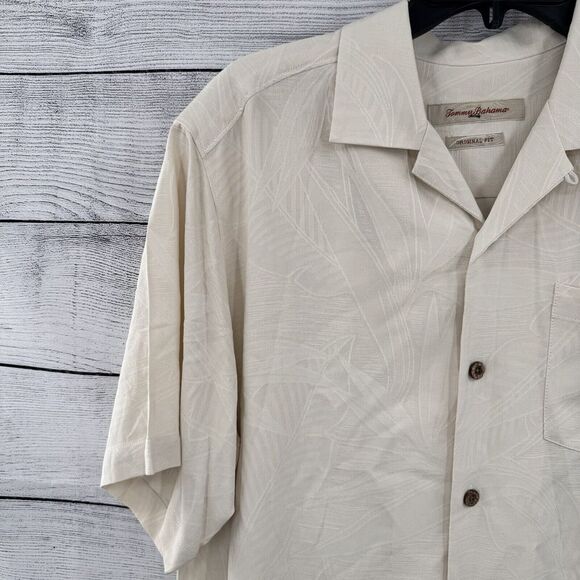 Tommy Bahama Hawaiian Shirt Mens Size Small Ivory 100% Silk Button Up - Picture 4 of 9